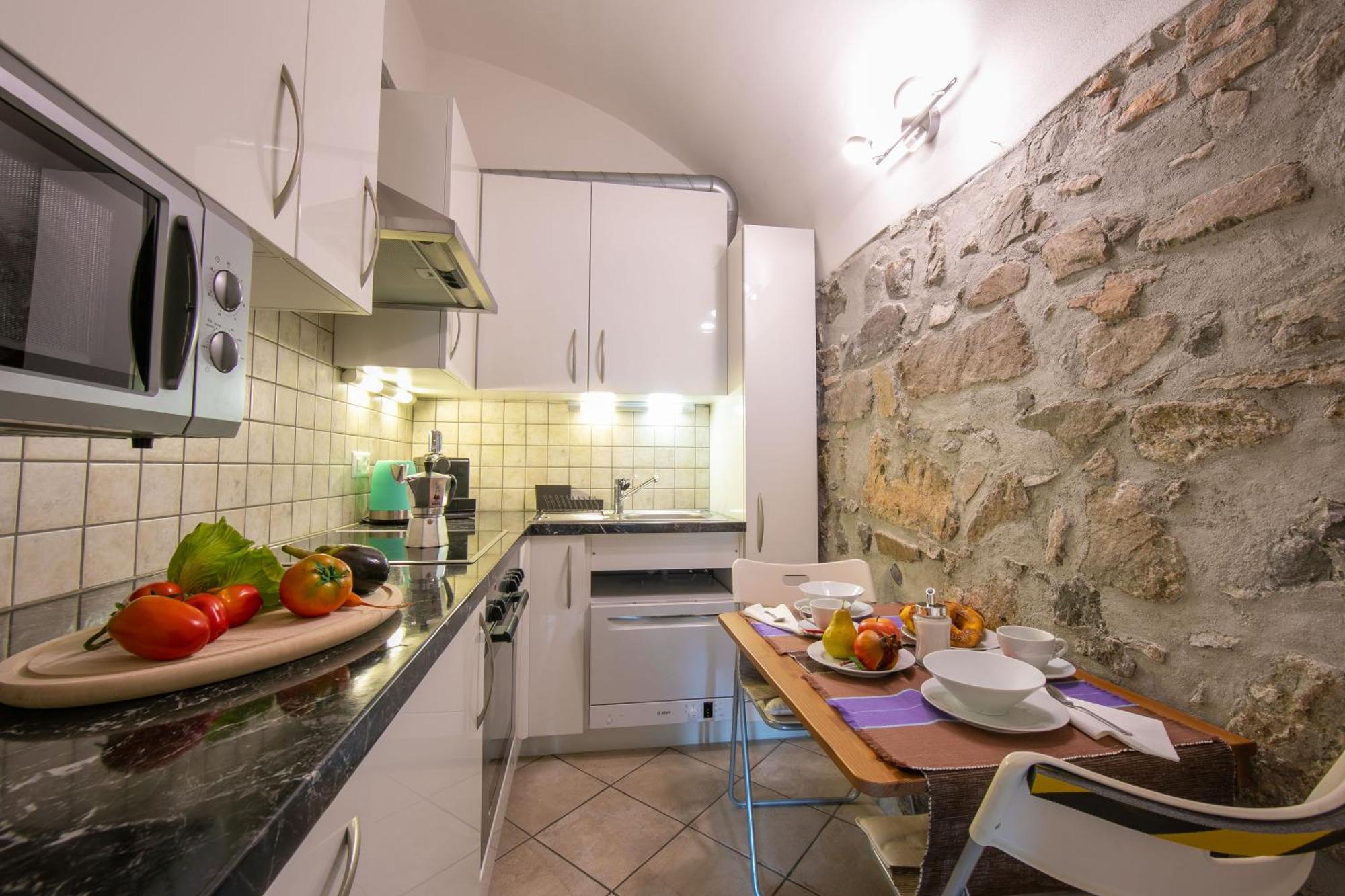 Casa Tame - Happy Rentals Мелиде Екстериор снимка